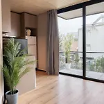 Modern & Cozy Flats With Terrace By Hostwise *