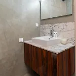 Modern & Cozy Flats With Terrace By Hostwise Apartment *