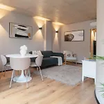 Modern & Cozy Flats With Terrace By Hostwise Porto