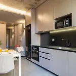 Modern & Cozy Flats With Terrace By Hostwise Porto