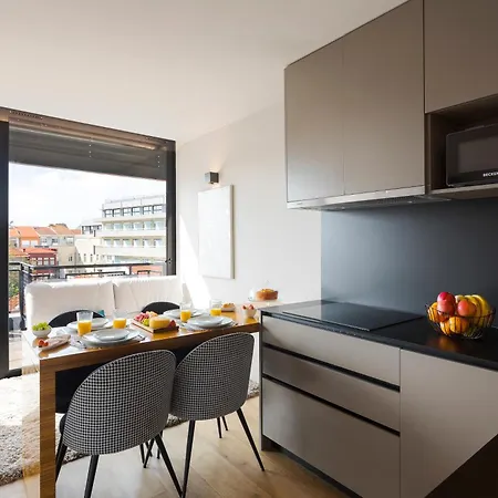 شقة Modern & Cozy Flats With Terrace By Hostwise *