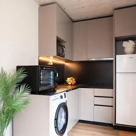 Modern & Cozy Flats With Terrace By Hostwise Porto