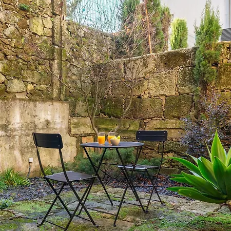 Modern & Cozy Flats With Terrace By Hostwise