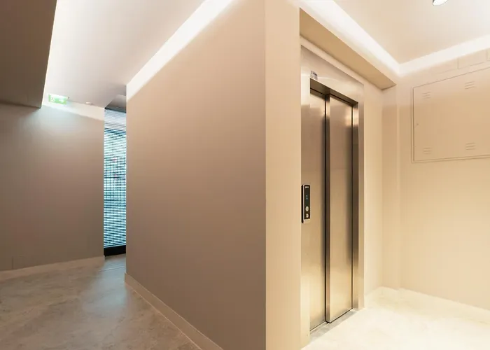 Modern & Cozy Flats With Terrace By Hostwise * Πόρτο